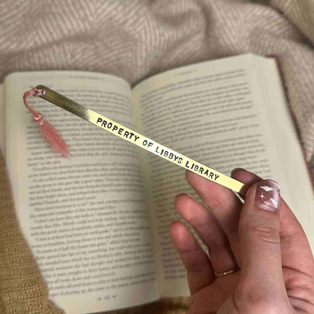 The Best Gifts for Your Book Club Host (Because They Deserve All the Appreciation) luxury gold bookmark